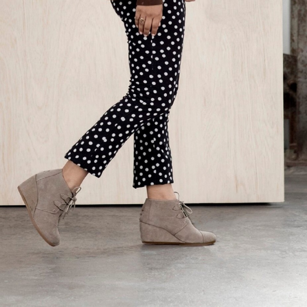 Toms Desert Taupe Suede Women's Kala Booties